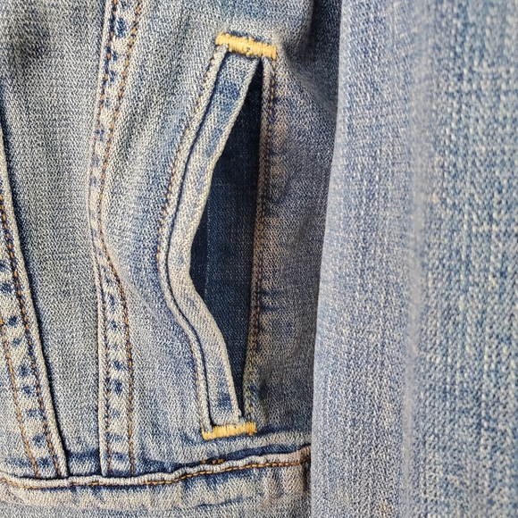 Levi's Denim Jacket - Picture 4 of 10